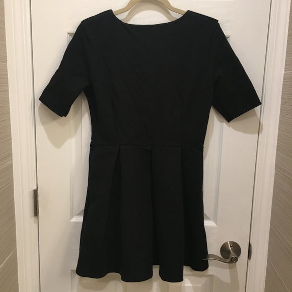 Zara Mini Dress in Black (New Girl dress) - Picture 3 of 6